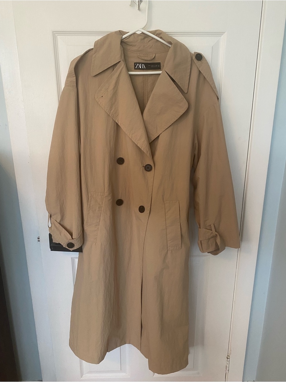 Zara Light Beige Double-Breasted Trench Coat